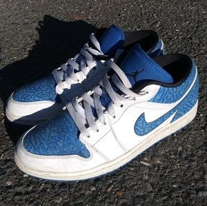 JORDAN RETRO 1 LOW MEN'S SIZE 9